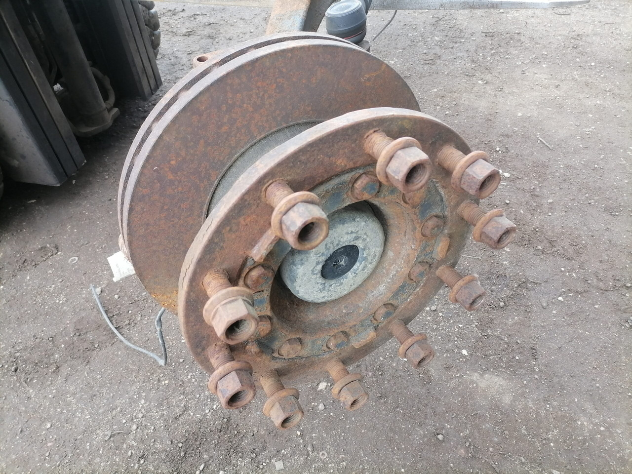 Scania Axel housing 1394399 - Esitelg - Veoauto: pilt 4 Scania Axel housing 1394399 - Esitelg - Veoauto: pilt 4