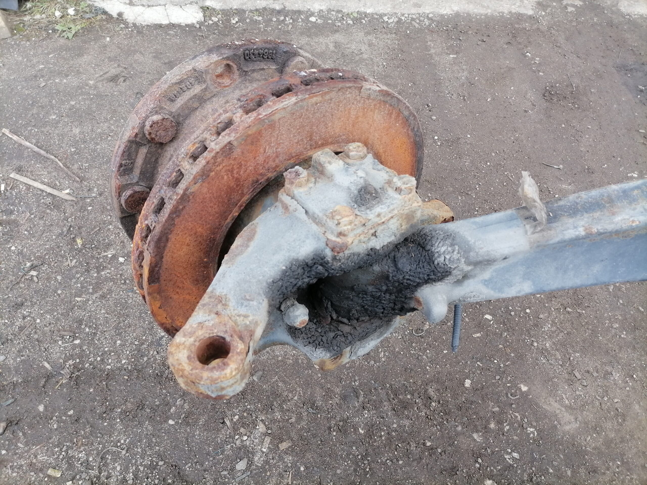Scania Axel housing 1394399 - Esitelg - Veoauto: pilt 3 Scania Axel housing 1394399 - Esitelg - Veoauto: pilt 3