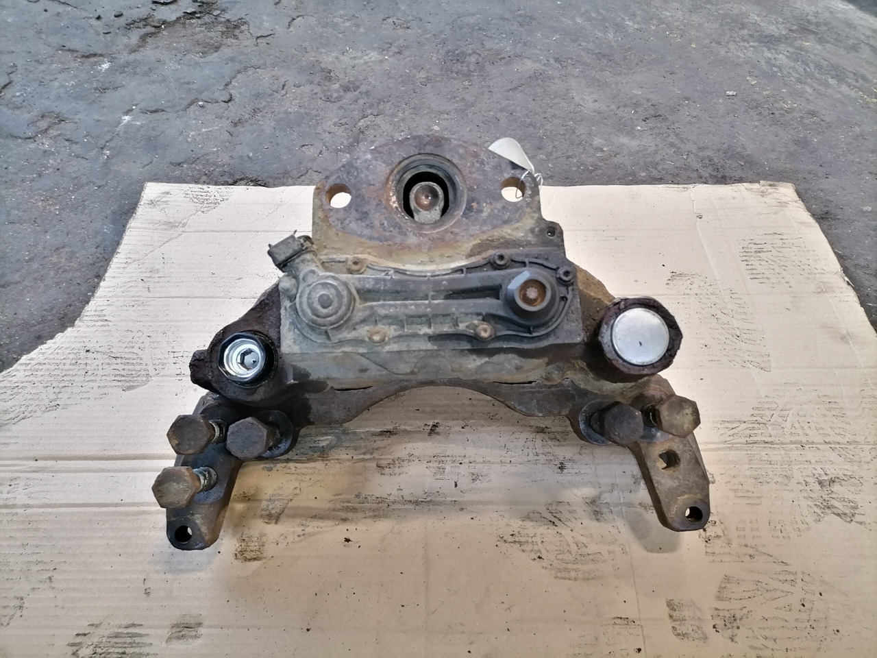Scania Brake caliper 1744250 - Piduriosad - Veoauto: pilt 2 Scania Brake caliper 1744250 - Piduriosad - Veoauto: pilt 2