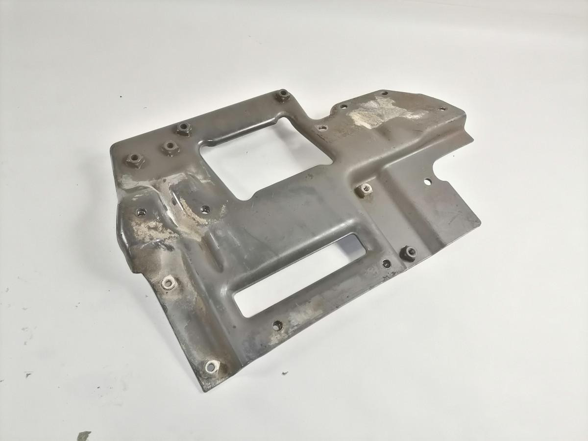 Scania Bumper bracket 1915256 - Kaitseraud - Veoauto: pilt 2 Scania Bumper bracket 1915256 - Kaitseraud - Veoauto: pilt 2