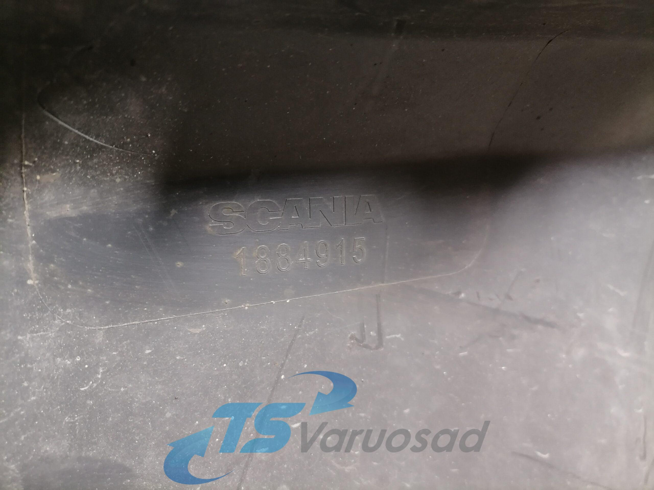 Scania Bumper cover 1884915 - Kaitseraua nurgas - Veoauto: pilt 4 Scania Bumper cover 1884915 - Kaitseraua nurgas - Veoauto: pilt 4