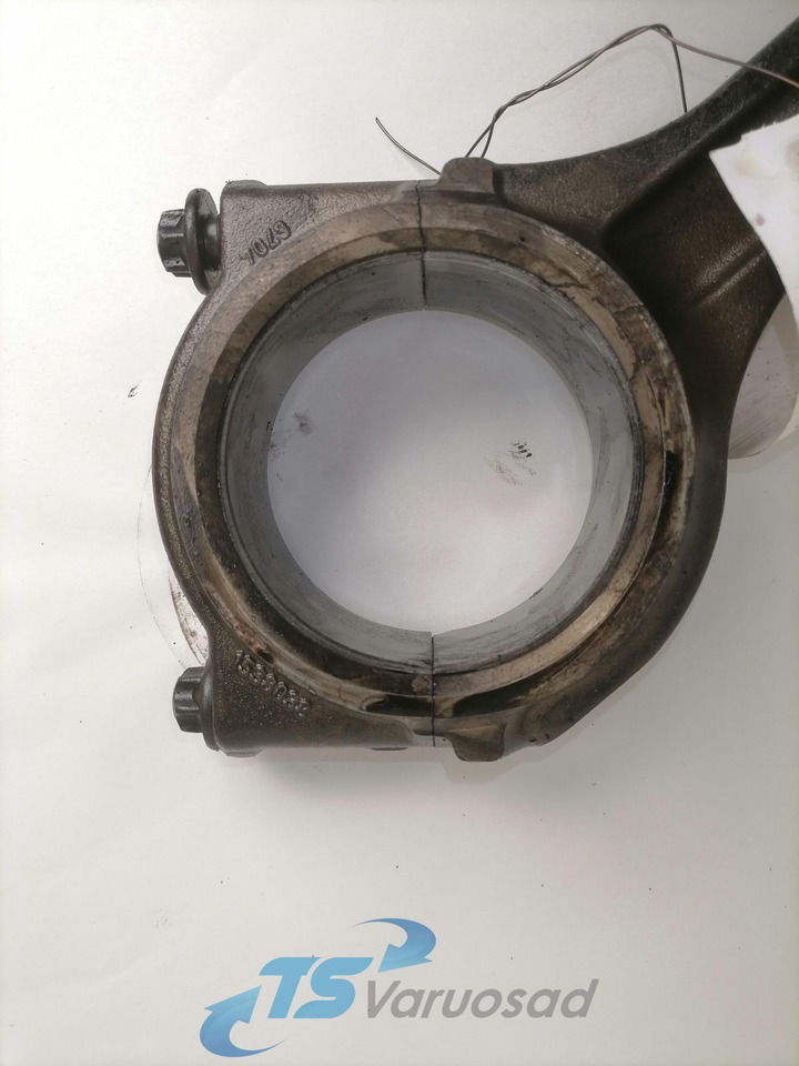 Scania Connecting rod + piston 1798596 - Kolvid/ Rõngad/ Puksid - Veoauto: pilt 2 Scania Connecting rod + piston 1798596 - Kolvid/ Rõngad/ Puksid - Veoauto: pilt 2