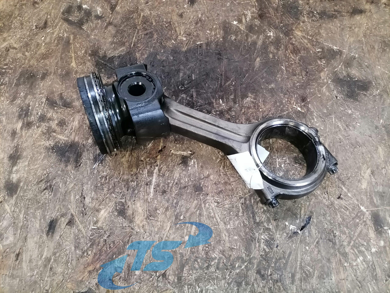 Scania Connecting rod + piston 2263286 - Kolvid/ Rõngad/ Puksid - Veoauto: pilt 1 Scania Connecting rod + piston 2263286 - Kolvid/ Rõngad/ Puksid - Veoauto: pilt 1