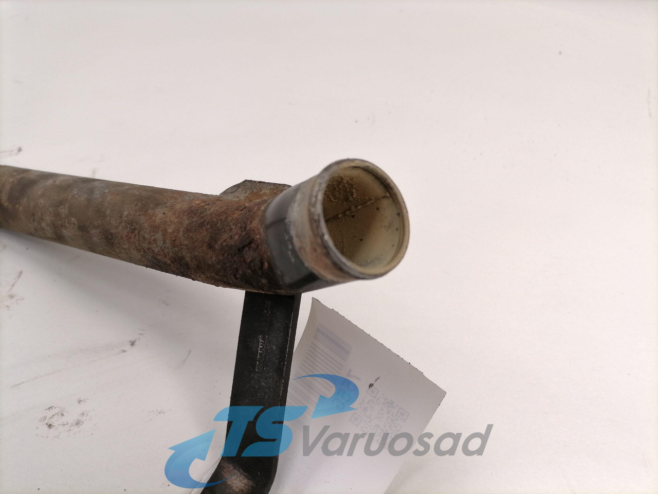 Scania Coolant pipe 1390544 - Jahutussüsteem - Veoauto: pilt 2 Scania Coolant pipe 1390544 - Jahutussüsteem - Veoauto: pilt 2