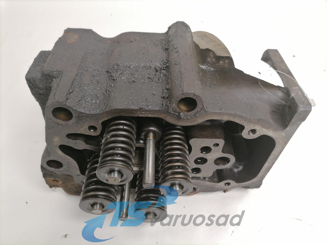 Scania Cylinder head, HPI 1522361 - Mootori pea - Veoauto: pilt 1 Scania Cylinder head, HPI 1522361 - Mootori pea - Veoauto: pilt 1