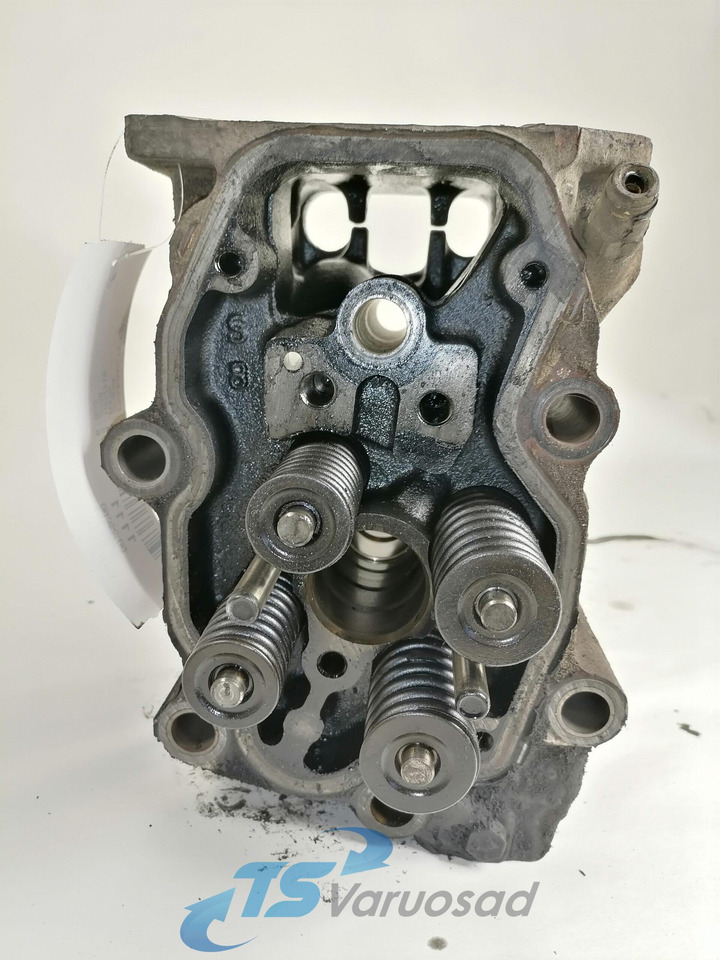 Scania Cylinder head, HPI 1804716 - Mootori pea - Veoauto: pilt 2 Scania Cylinder head, HPI 1804716 - Mootori pea - Veoauto: pilt 2