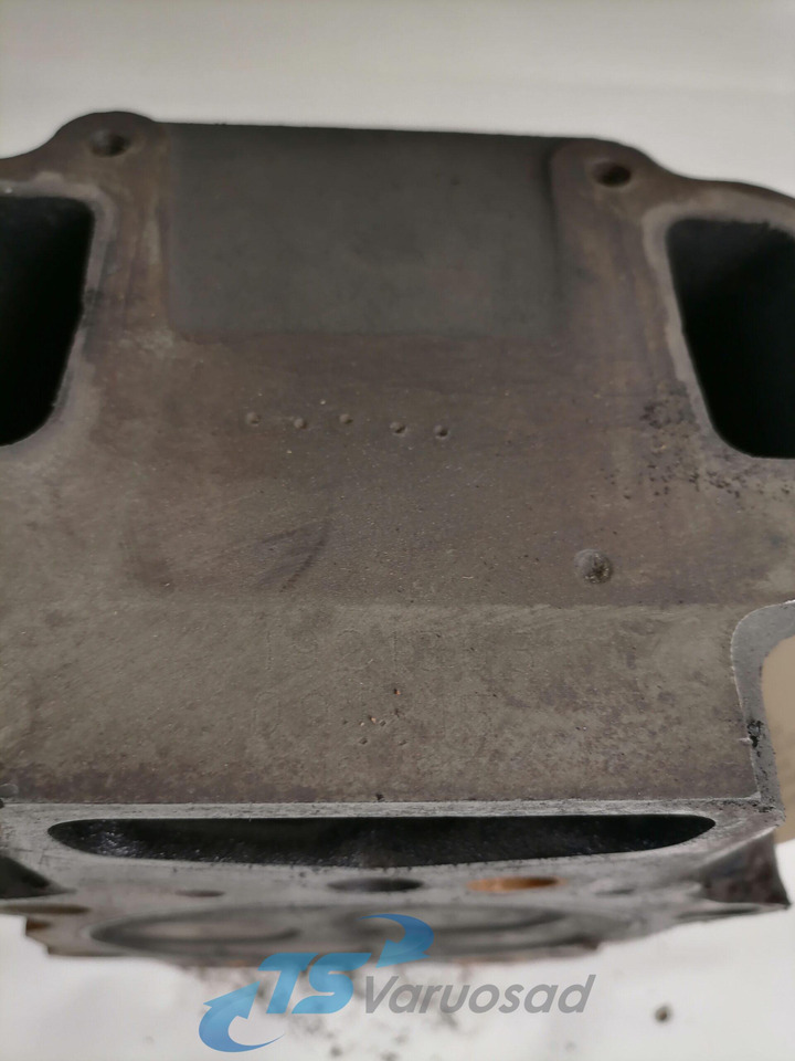 Scania Cylinder head, XPI 1921303 - Mootori pea - Veoauto: pilt 4 Scania Cylinder head, XPI 1921303 - Mootori pea - Veoauto: pilt 4