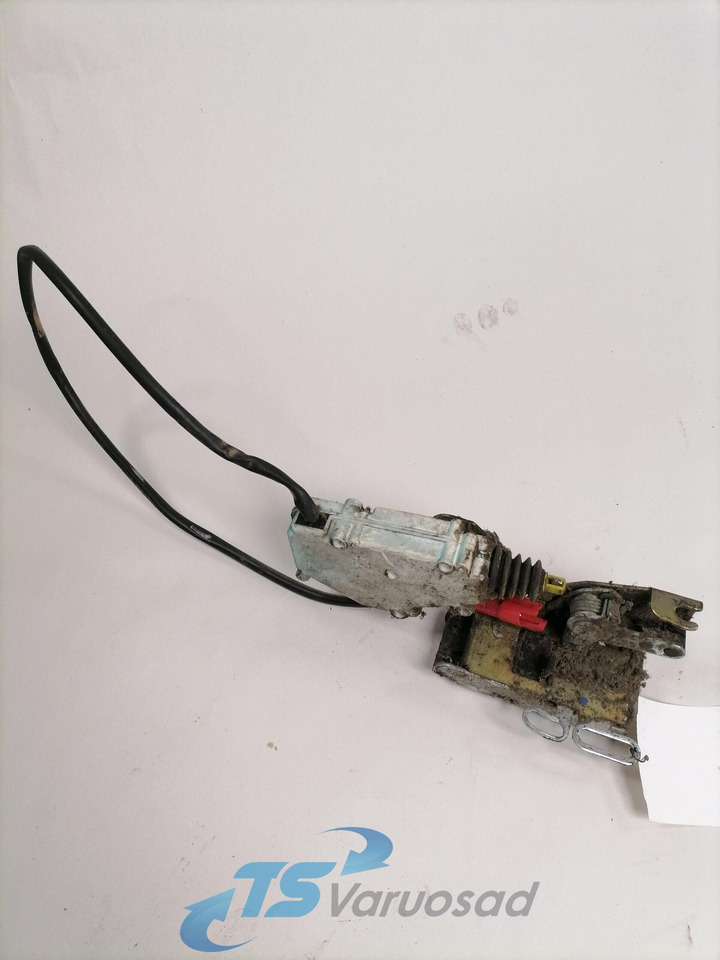 Scania Door lock 1867658 - Uks ja varuosad - Veoauto: pilt 1 Scania Door lock 1867658 - Uks ja varuosad - Veoauto: pilt 1