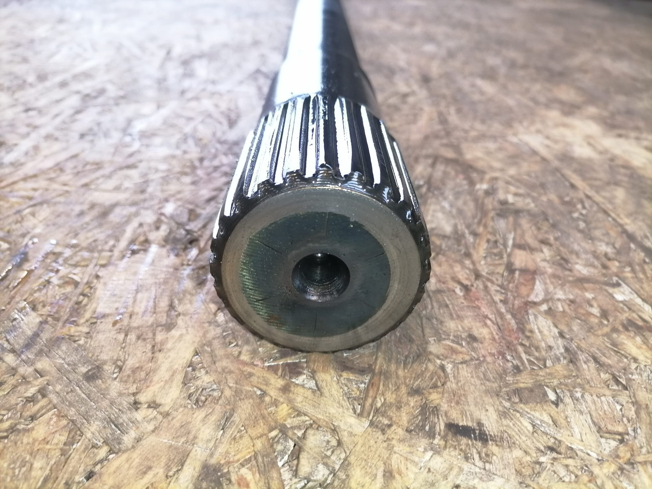 Scania Drive shaft 1368178 - Veovõll - Veoauto: pilt 3 Scania Drive shaft 1368178 - Veovõll - Veoauto: pilt 3