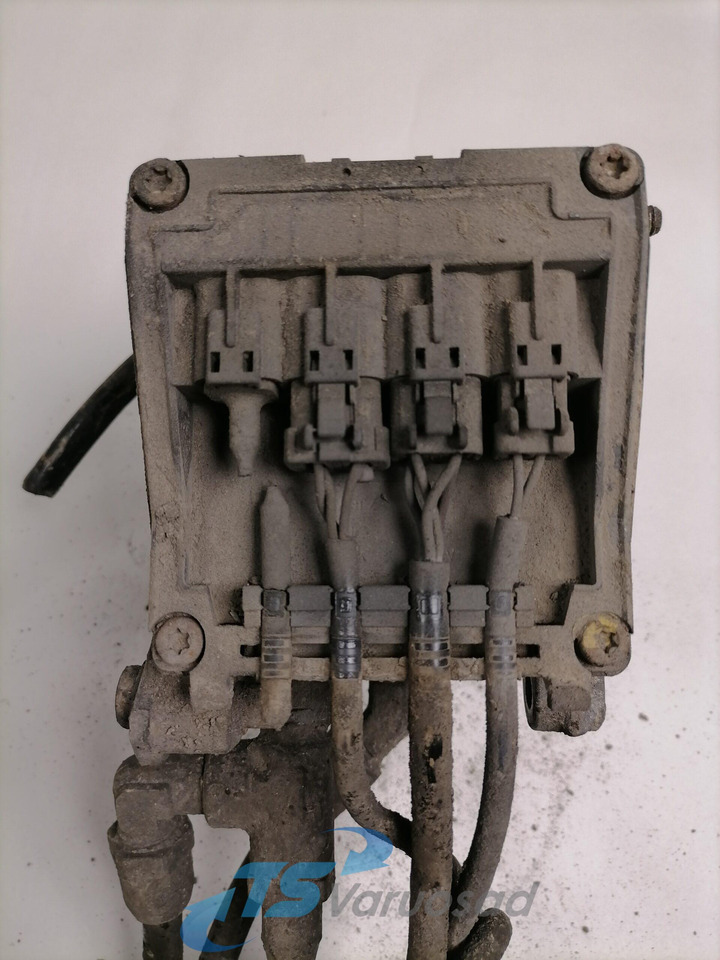 Scania EBS brake valve 1499799 - Piduriklapp - Veoauto: pilt 4 Scania EBS brake valve 1499799 - Piduriklapp - Veoauto: pilt 4
