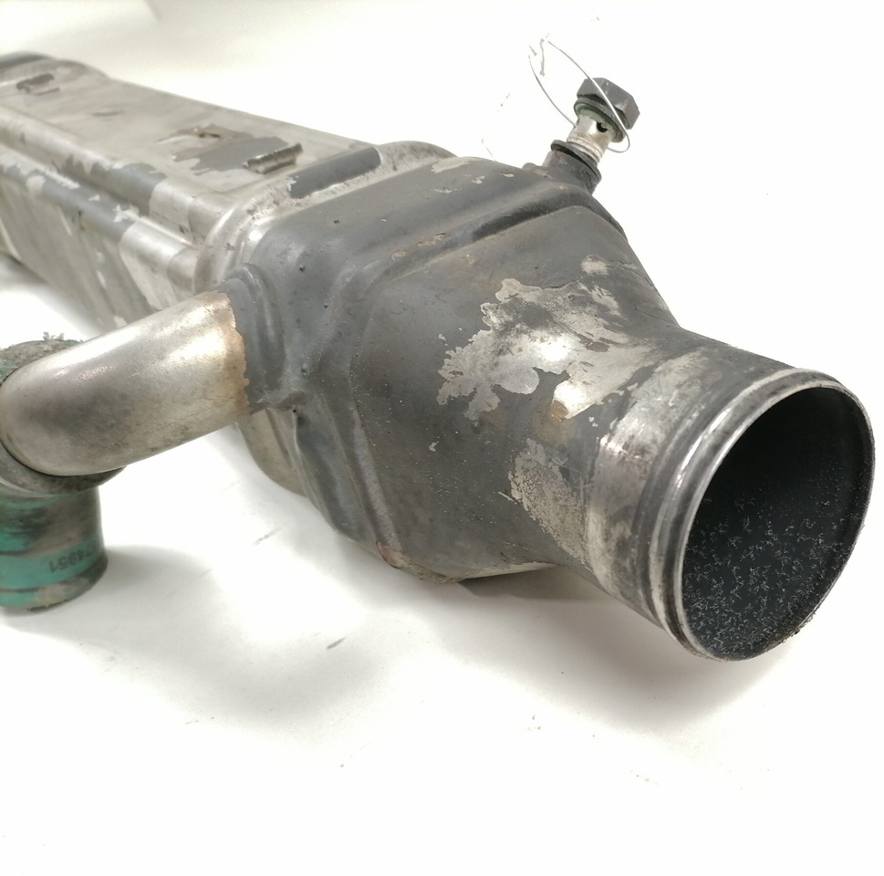 Scania EGR cooler 1795704 - EGR-jahuti - Veoauto: pilt 2 Scania EGR cooler 1795704 - EGR-jahuti - Veoauto: pilt 2