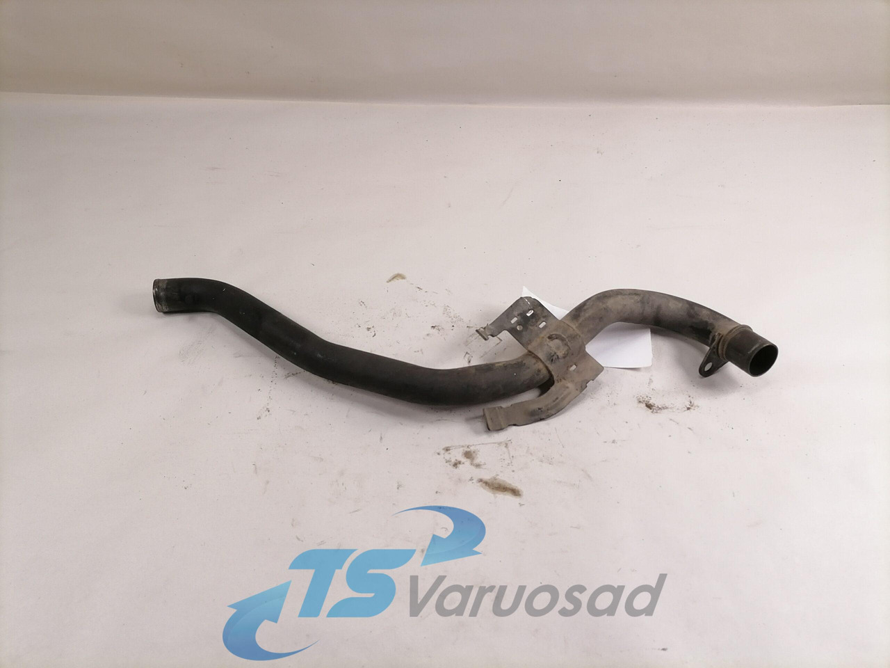 Scania EGR cooler pipe 1918955 - EGR-jahuti - Veoauto: pilt 1 Scania EGR cooler pipe 1918955 - EGR-jahuti - Veoauto: pilt 1