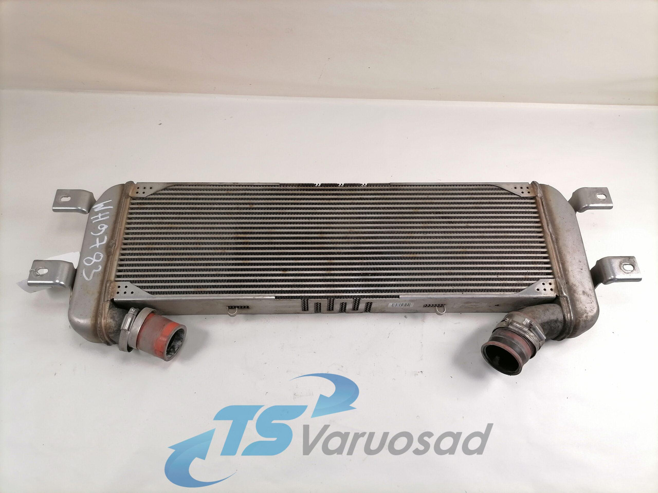 Scania EGR radiator 1785348 - EGR-jahuti - Veoauto: pilt 3 Scania EGR radiator 1785348 - EGR-jahuti - Veoauto: pilt 3