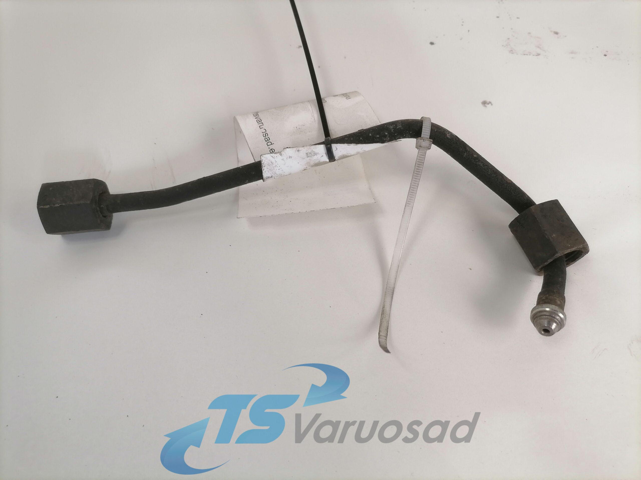 Scania Fuel pipe 1743982 - Kütusesüsteem - Veoauto: pilt 1 Scania Fuel pipe 1743982 - Kütusesüsteem - Veoauto: pilt 1