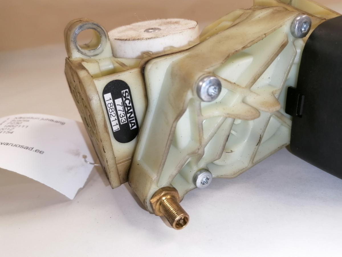 Scania Handbrake control lever 1882111 - Universaalosa - Veoauto: pilt 4 Scania Handbrake control lever 1882111 - Universaalosa - Veoauto: pilt 4