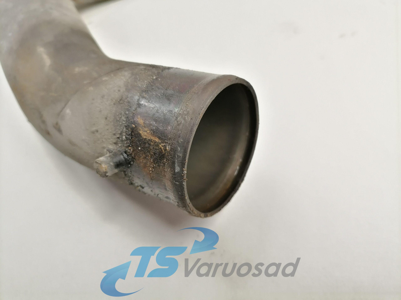 Scania Jahutusvedeliku toru, retarder 1781926 - Jahutussüsteem - Veoauto: pilt 2 Scania Jahutusvedeliku toru, retarder 1781926 - Jahutussüsteem - Veoauto: pilt 2