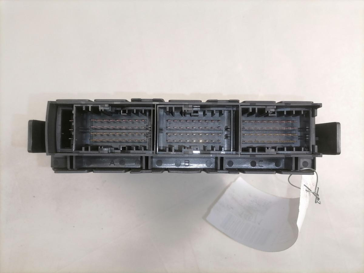 Scania Juhtplokk, COO8 2587723 - Mootori juhtimisseade - Veoauto: pilt 4 Scania Juhtplokk, COO8 2587723 - Mootori juhtimisseade - Veoauto: pilt 4