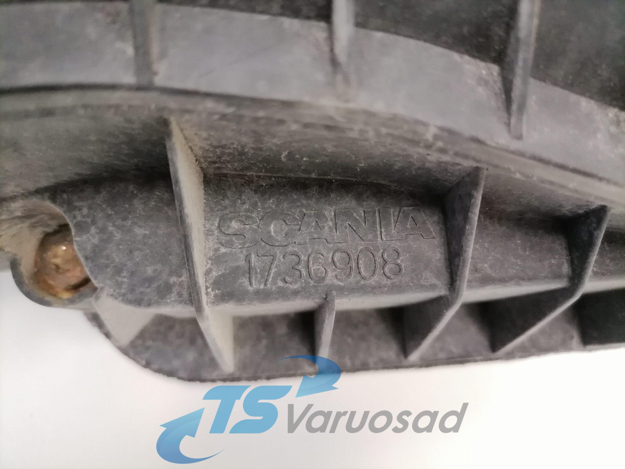 Scania Kabiini juhtmestiku harukarp 1440499 - Kaitse - Veoauto: pilt 4 Scania Kabiini juhtmestiku harukarp 1440499 - Kaitse - Veoauto: pilt 4