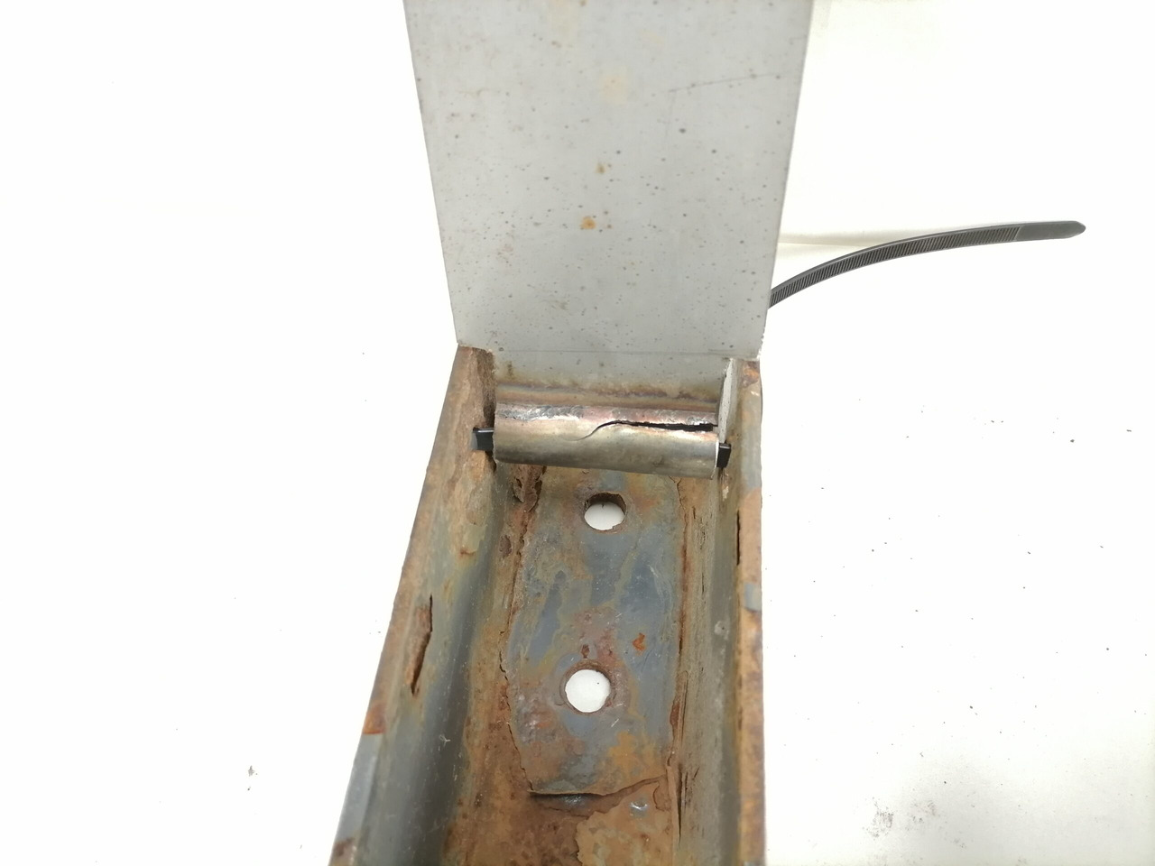 Scania Kandur, gaasiballoon 12345 - Kütusepaak - Veoauto: pilt 5 Scania Kandur, gaasiballoon 12345 - Kütusepaak - Veoauto: pilt 5