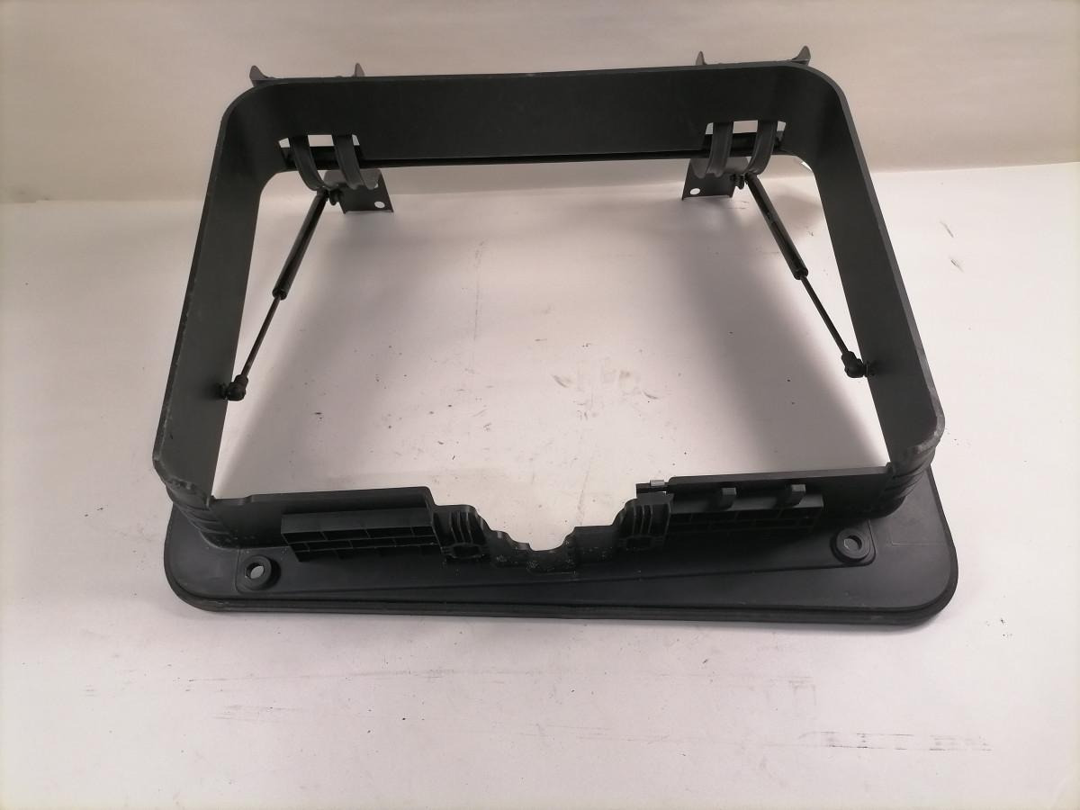 Scania Küljeluugi plastraam 2515269 - Universaalosa - Veoauto: pilt 4 Scania Küljeluugi plastraam 2515269 - Universaalosa - Veoauto: pilt 4