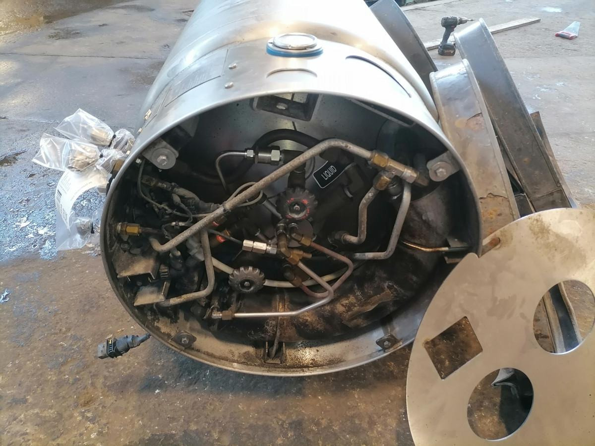 Scania Kütusepaak 352L (LNG) 2859387 - Kütusepaak - Veoauto: pilt 4 Scania Kütusepaak 352L (LNG) 2859387 - Kütusepaak - Veoauto: pilt 4