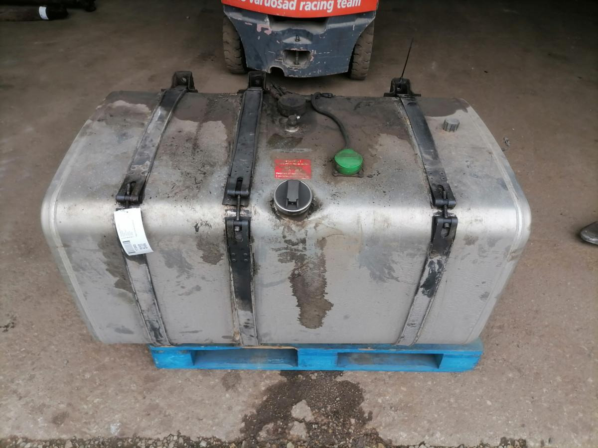 Scania Kütusepaak 500L 1517307 - Kütusepaak - Veoauto: pilt 5 Scania Kütusepaak 500L 1517307 - Kütusepaak - Veoauto: pilt 5