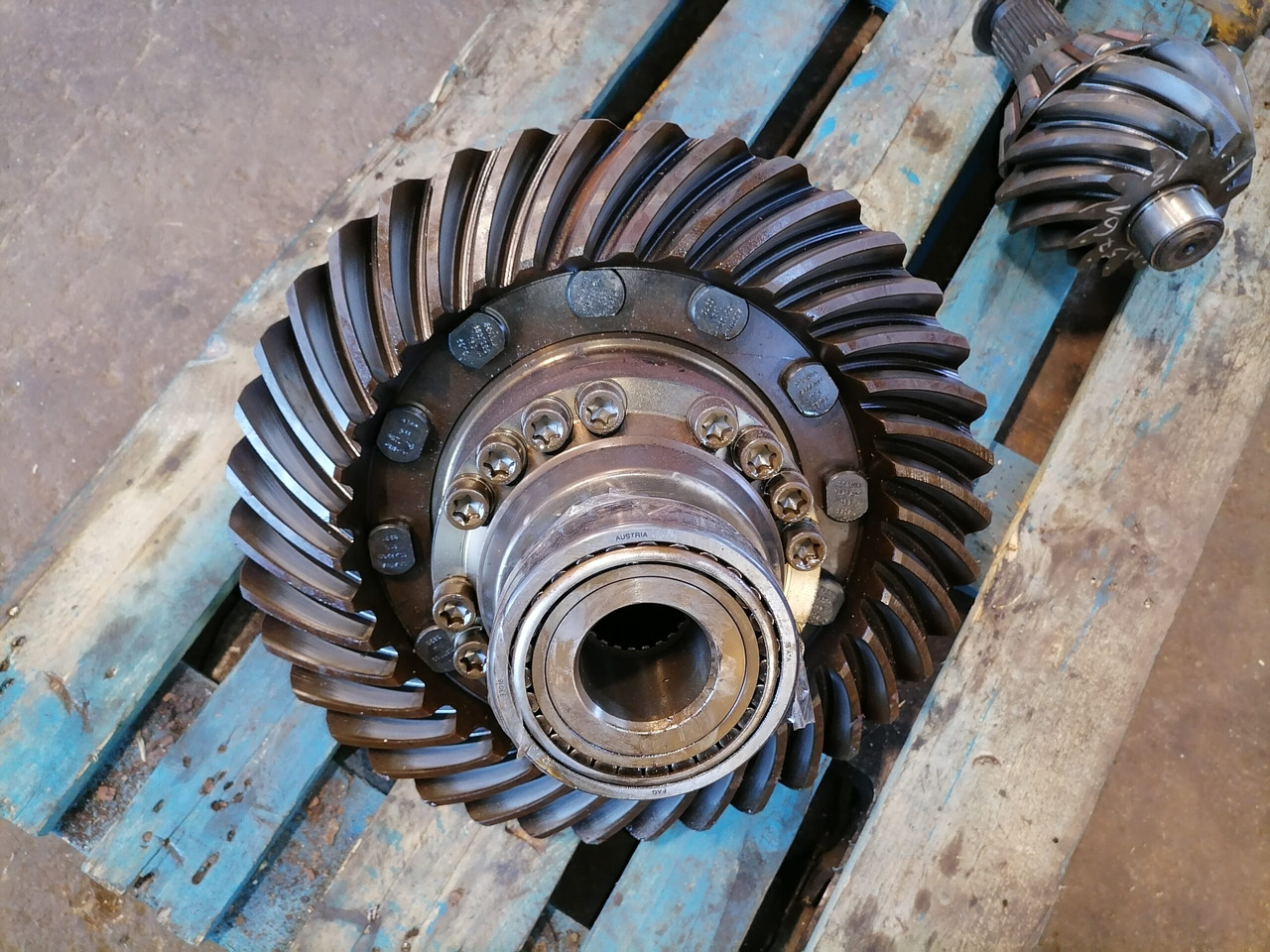 Scania Lõppülekanne R780 2,92 38:13 2135155 - Veomootor - Veoauto: pilt 3 Scania Lõppülekanne R780 2,92 38:13 2135155 - Veomootor - Veoauto: pilt 3