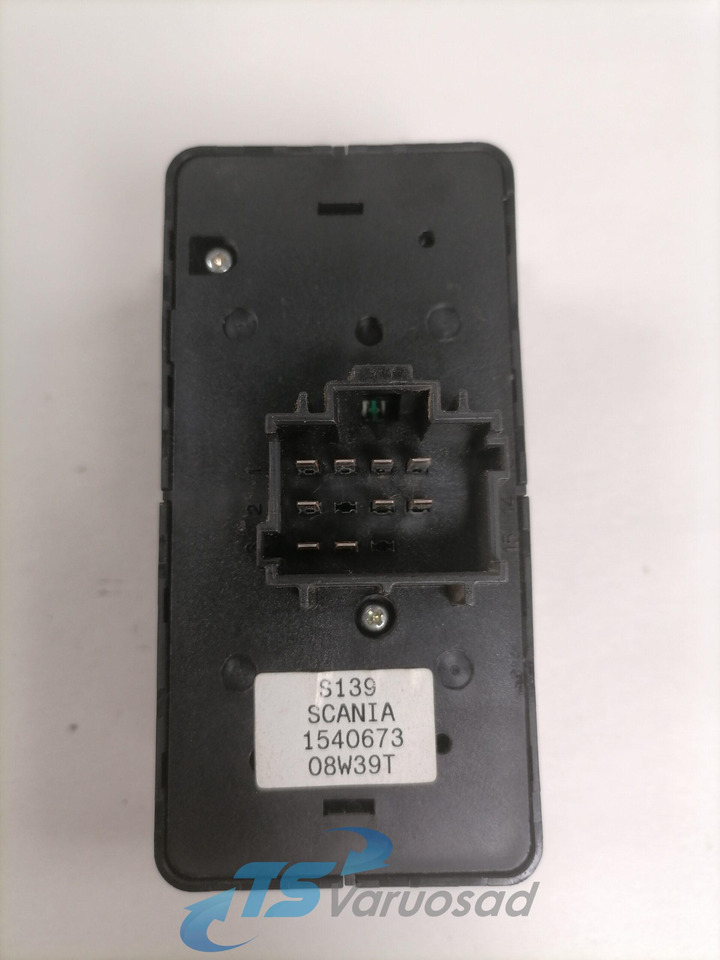 Scania Lüliti, esituled 1540673 - Kabiin - Veoauto: pilt 4 Scania Lüliti, esituled 1540673 - Kabiin - Veoauto: pilt 4