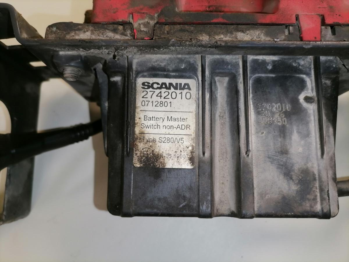 Scania Massilüliti 2742010 - Relee - Veoauto: pilt 5 Scania Massilüliti 2742010 - Relee - Veoauto: pilt 5