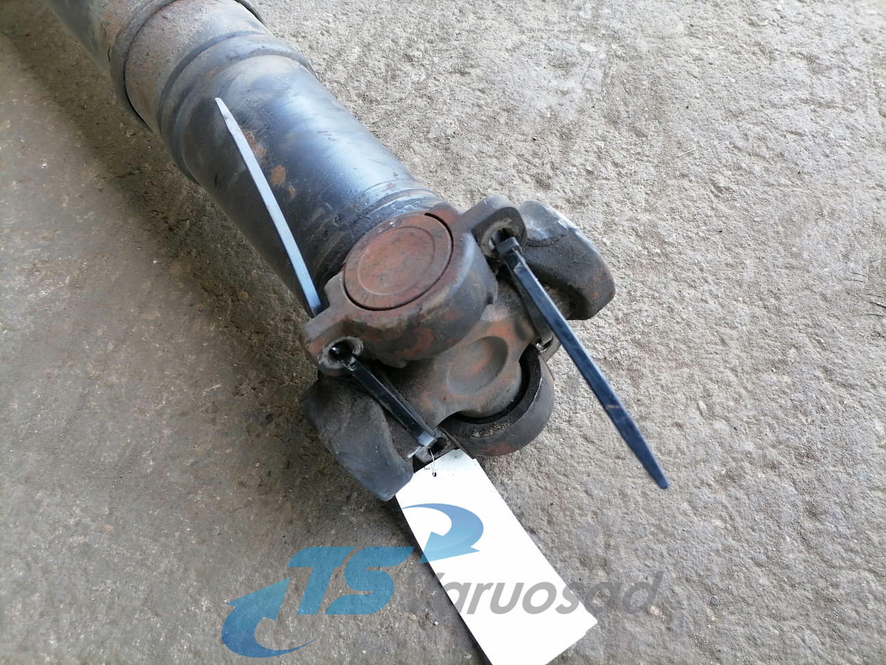Scania Propeller shaft 1758600 - Kardaan - Veoauto: pilt 3 Scania Propeller shaft 1758600 - Kardaan - Veoauto: pilt 3