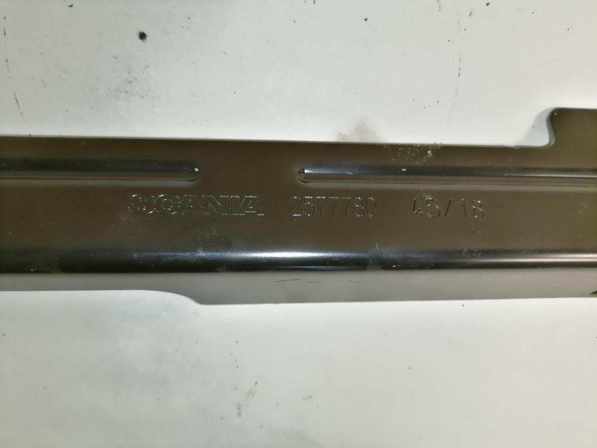 Scania Salongi kronstein 2577780 - Universaalosa - Veoauto: pilt 4 Scania Salongi kronstein 2577780 - Universaalosa - Veoauto: pilt 4