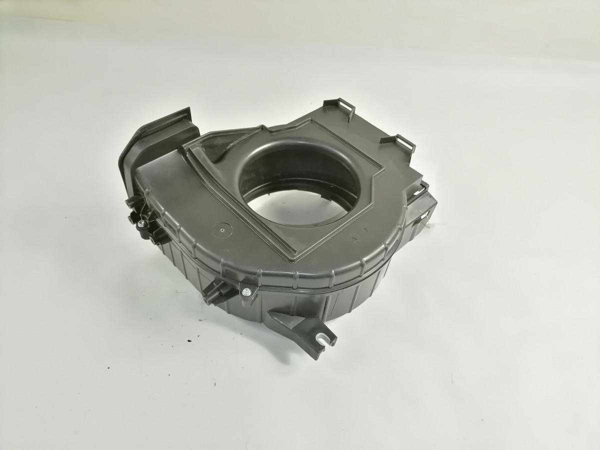 Scania Salongisoojenduse ventilaatori korpus 2301516 - Soojendus/ Ventilatsioon - Veoauto: pilt 5 Scania Salongisoojenduse ventilaatori korpus 2301516 - Soojendus/ Ventilatsioon - Veoauto: pilt 5