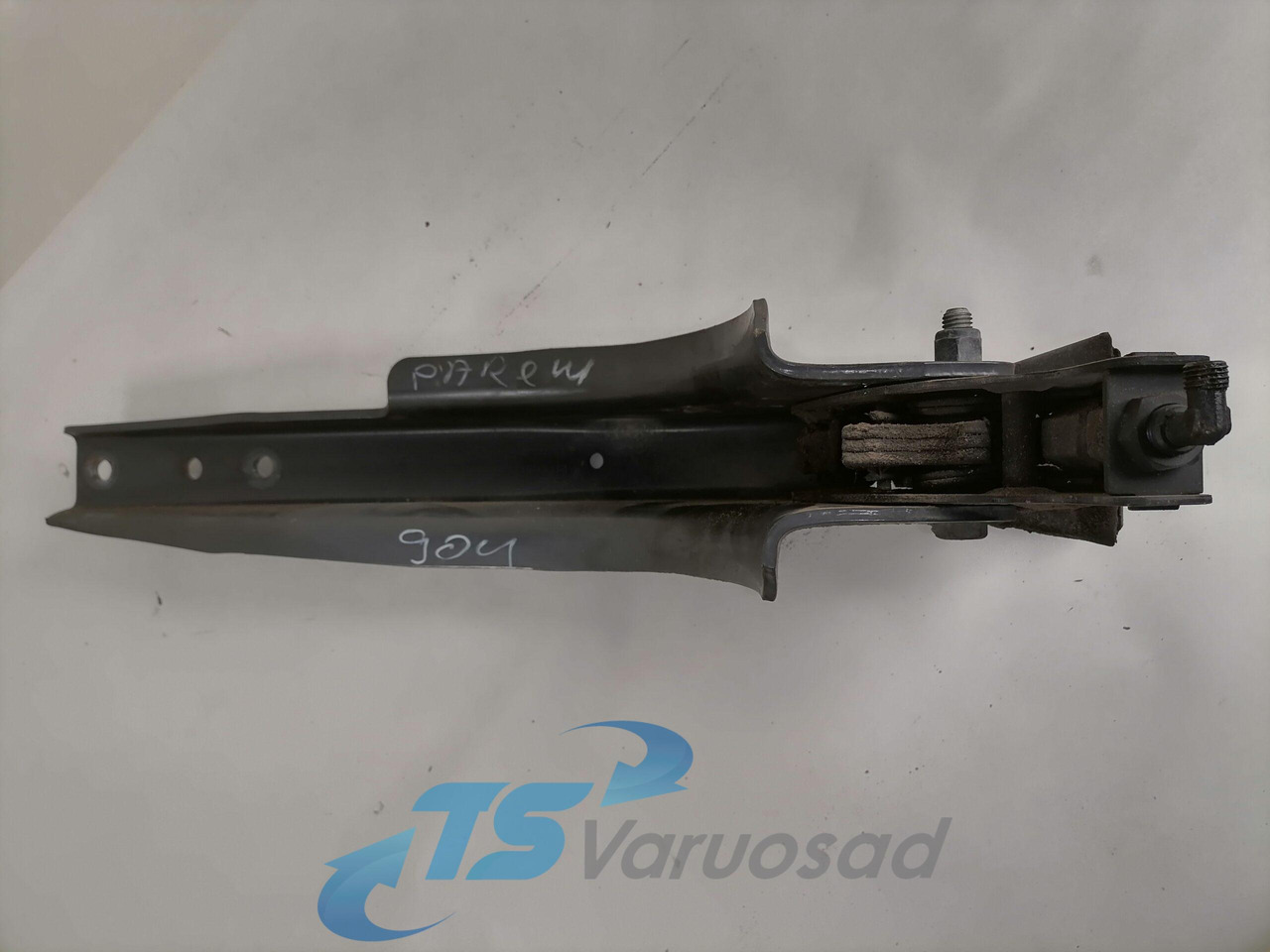 Scania Scania cab carrier 1491018 - Kabiini vedrustus - Veoauto: pilt 3 Scania Scania cab carrier 1491018 - Kabiini vedrustus - Veoauto: pilt 3
