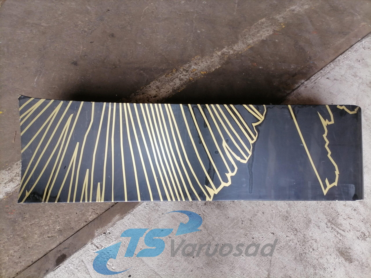Scania Scania cab wind deflector, right side 1532462 - Aerodünaamika/ Spoiler - Veoauto: pilt 1 Scania Scania cab wind deflector, right side 1532462 - Aerodünaamika/ Spoiler - Veoauto: pilt 1