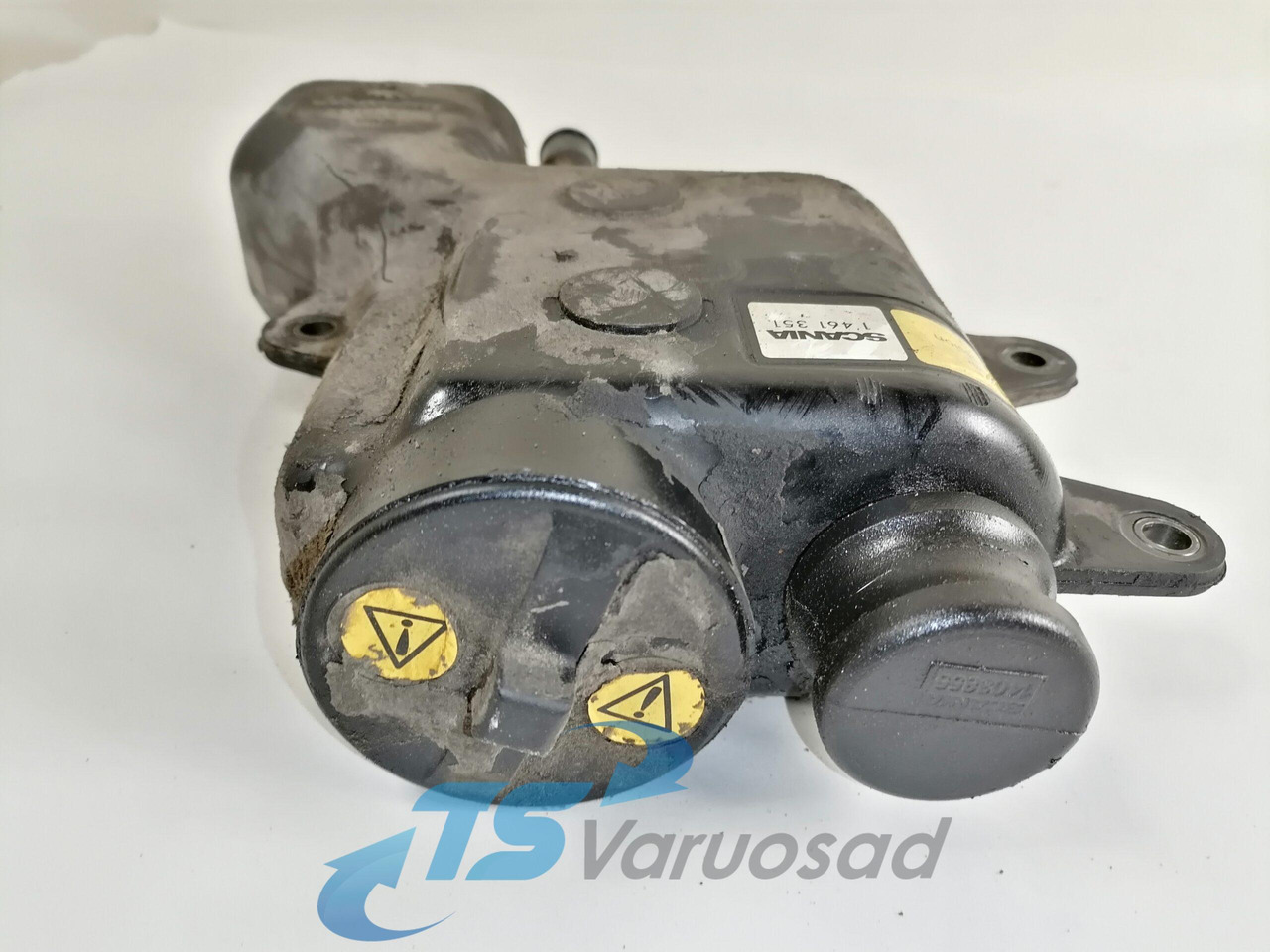 Scania Scania steering oil tank 1461351 - Roolivõimendi voolik - Veoauto: pilt 4 Scania Scania steering oil tank 1461351 - Roolivõimendi voolik - Veoauto: pilt 4