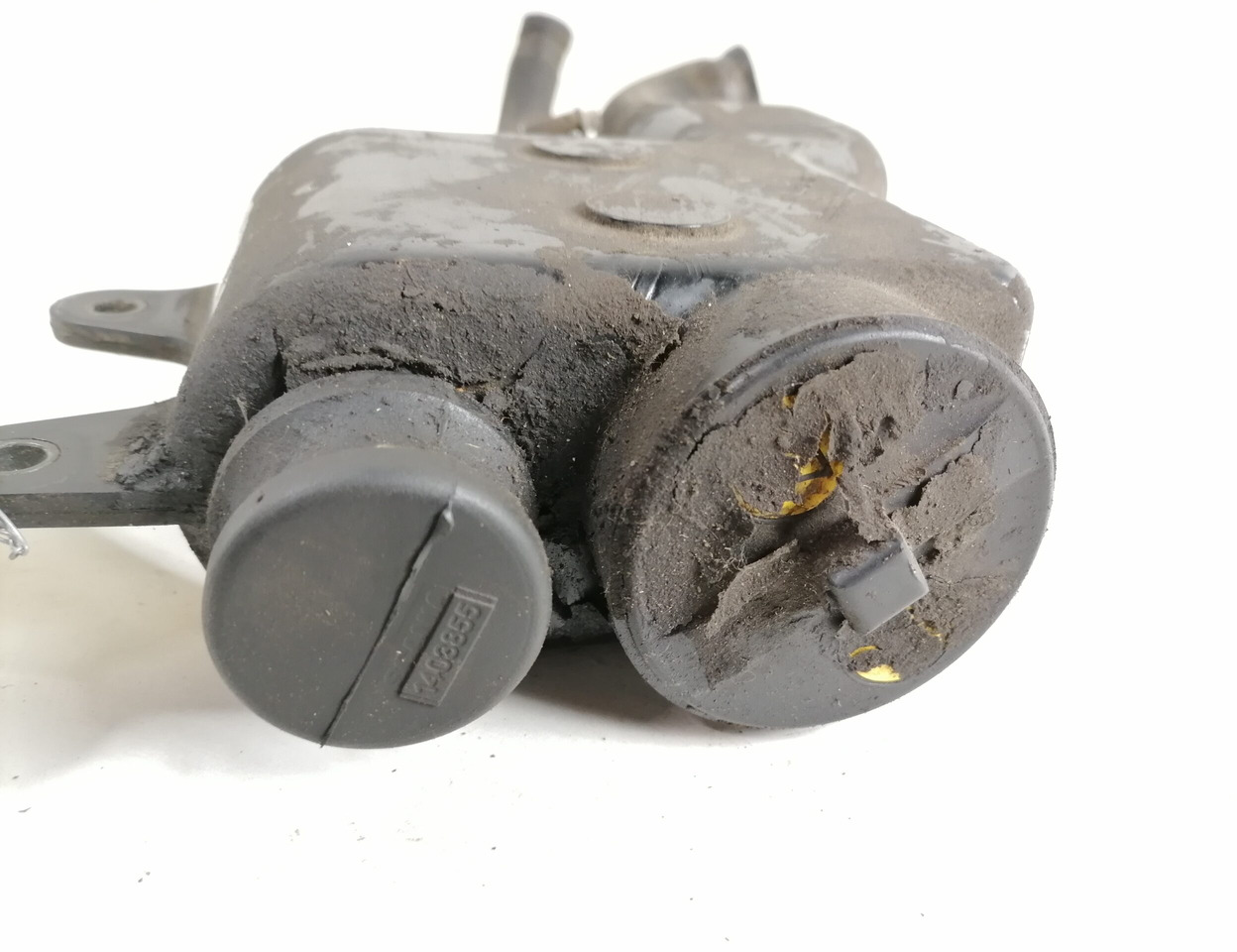 Scania Scania steering oil tank 1894289 - Roolivõimendi voolik - Veoauto: pilt 3 Scania Scania steering oil tank 1894289 - Roolivõimendi voolik - Veoauto: pilt 3
