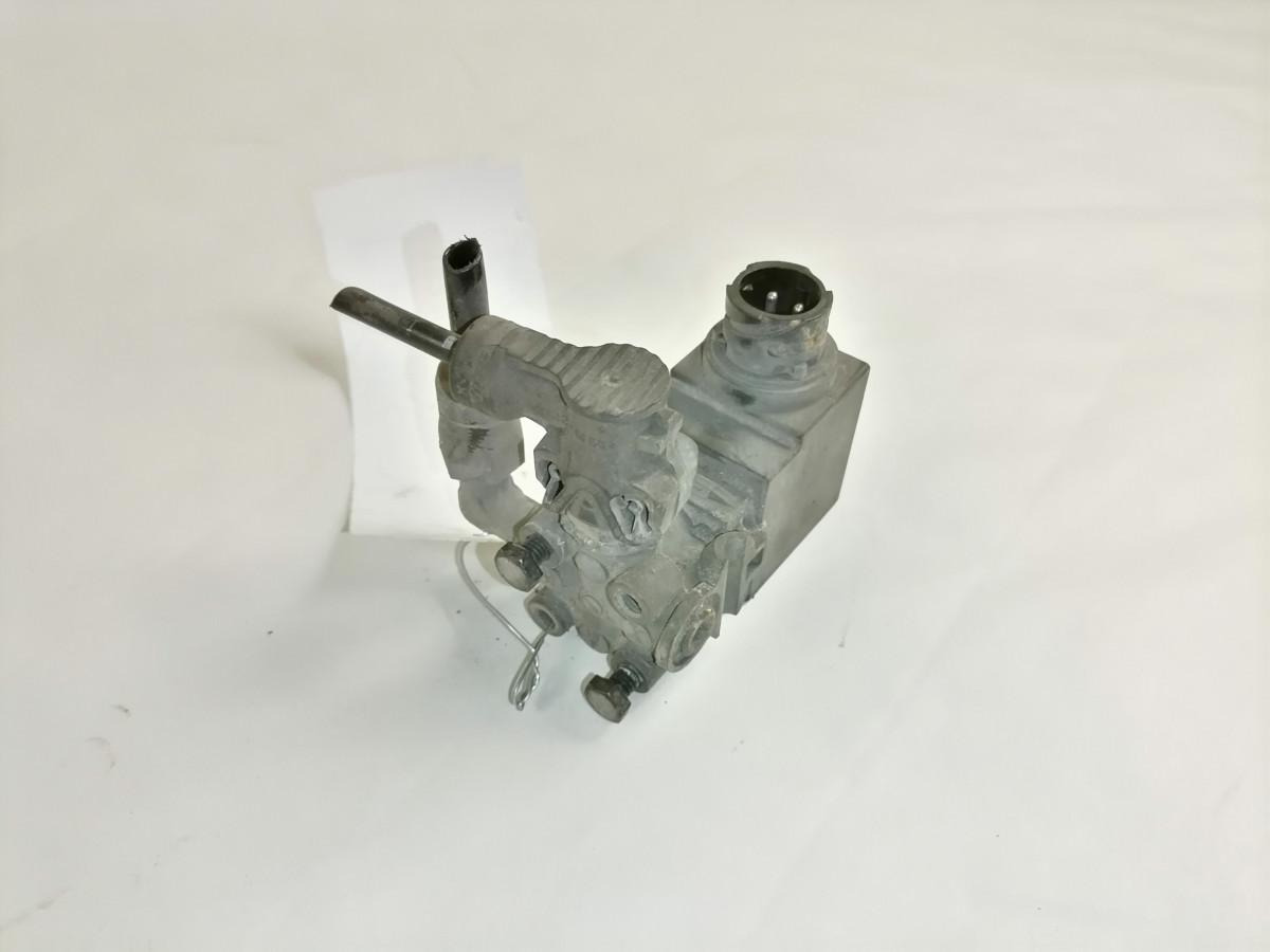 Scania Solenoid valve 2038655 - Piduriklapp - Veoauto: pilt 2 Scania Solenoid valve 2038655 - Piduriklapp - Veoauto: pilt 2