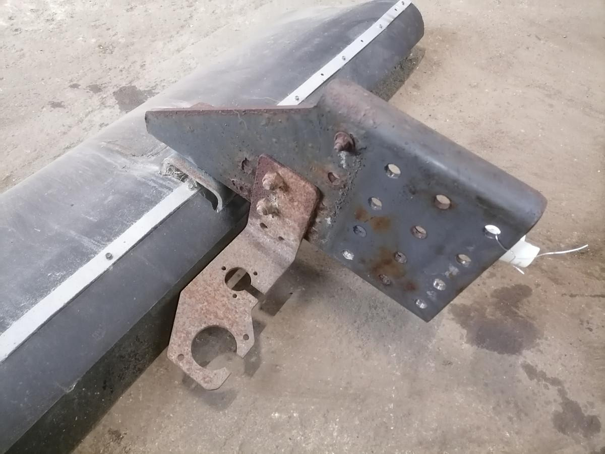 Scania Tagumine kaitseraud 1850158 - Kaitseraud - Veoauto: pilt 5 Scania Tagumine kaitseraud 1850158 - Kaitseraud - Veoauto: pilt 5