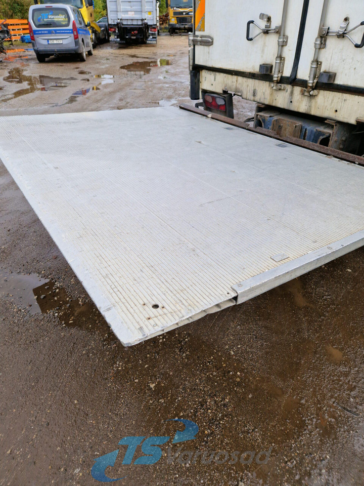 Scania Tail lift Anteo - Universaalosa - Veoauto: pilt 2 Scania Tail lift Anteo - Universaalosa - Veoauto: pilt 2