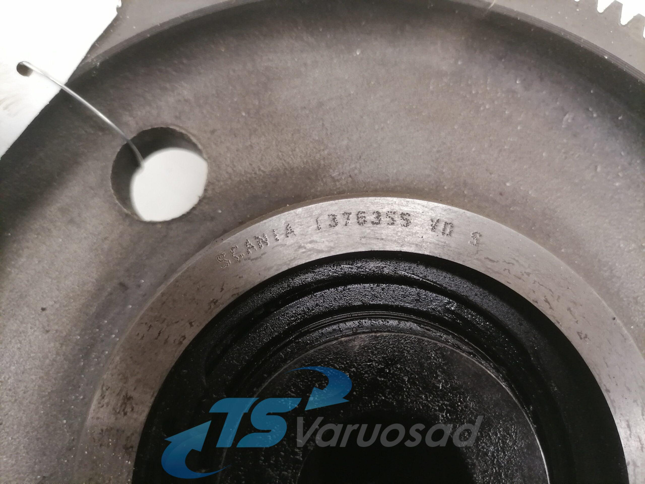 Scania Timing gear 1376355 - Mootor ja varuosad - Veoauto: pilt 4 Scania Timing gear 1376355 - Mootor ja varuosad - Veoauto: pilt 4