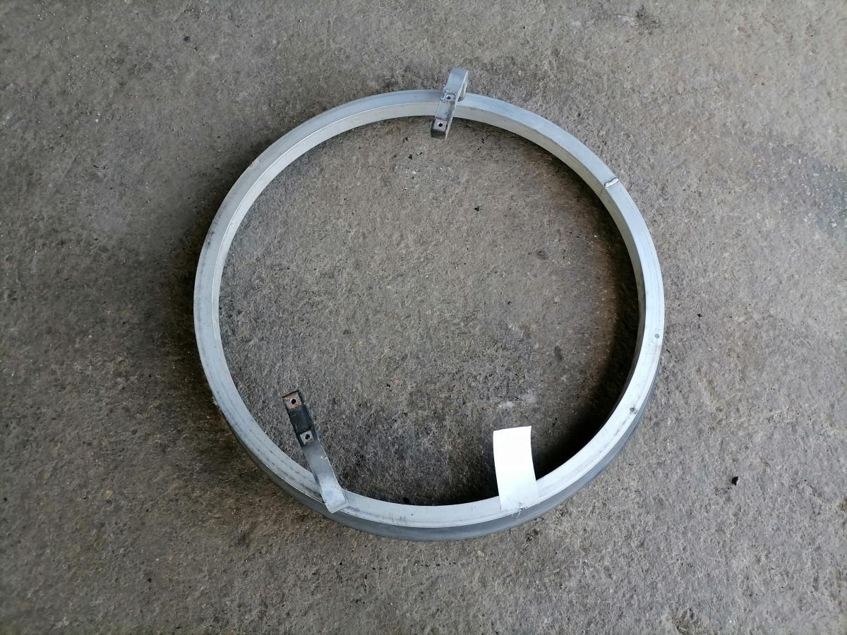 Scania Ventilaatori metallrõngas 2406061 - Radiaator - Veoauto: pilt 3 Scania Ventilaatori metallrõngas 2406061 - Radiaator - Veoauto: pilt 3