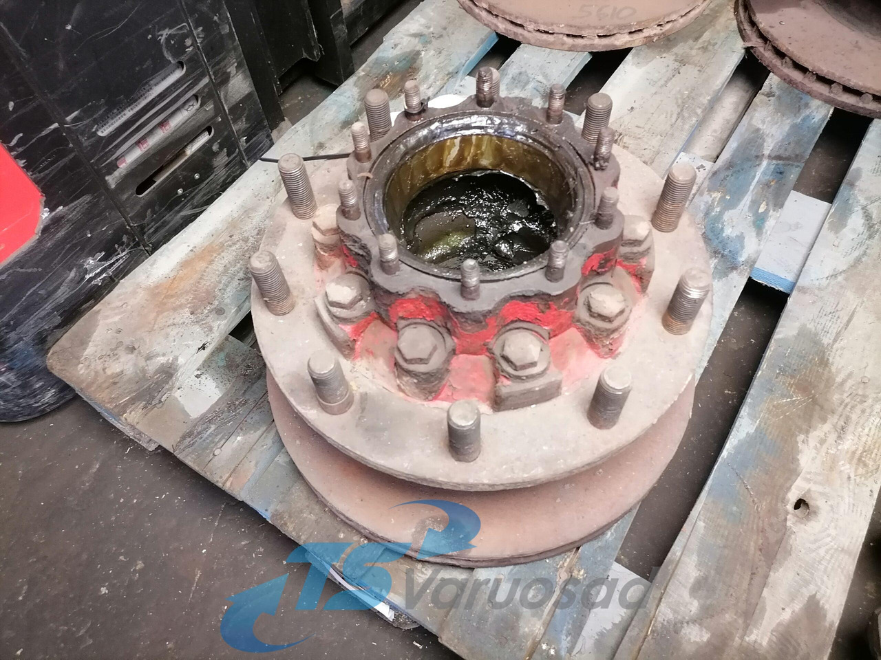 Scania Wheel hub 1386946 - Universaalosa - Veoauto: pilt 2 Scania Wheel hub 1386946 - Universaalosa - Veoauto: pilt 2