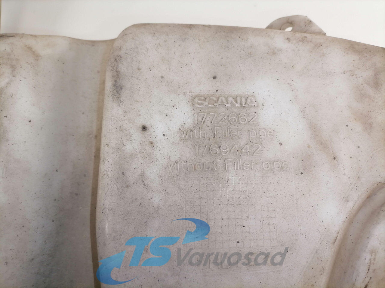 Scania Windscreen washer fluid tank 1772662 - Klaasipuhasti - Veoauto: pilt 4 Scania Windscreen washer fluid tank 1772662 - Klaasipuhasti - Veoauto: pilt 4