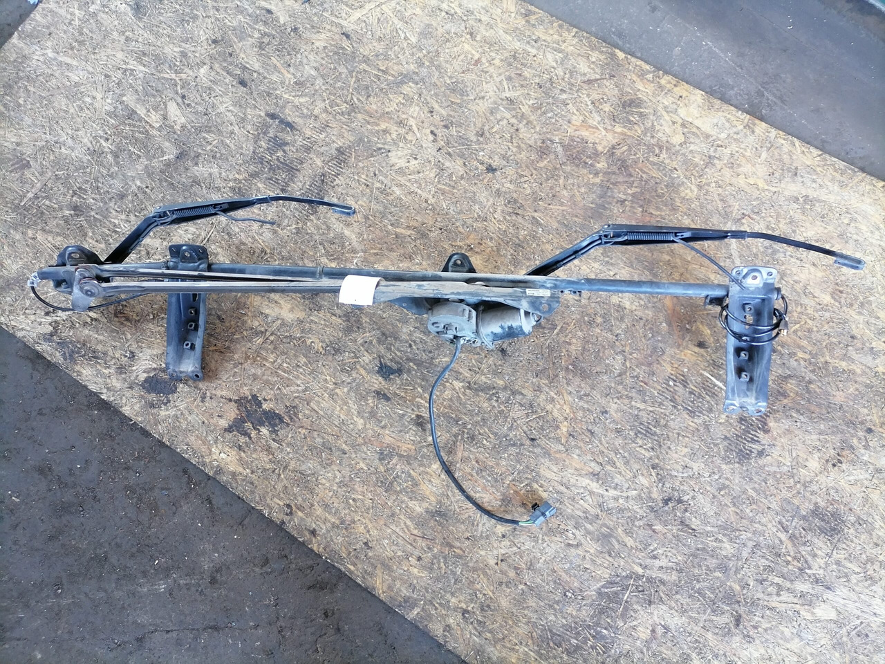 Klaasipuhasti - Veoauto Scania Wiper frame 1765183: pilt 8