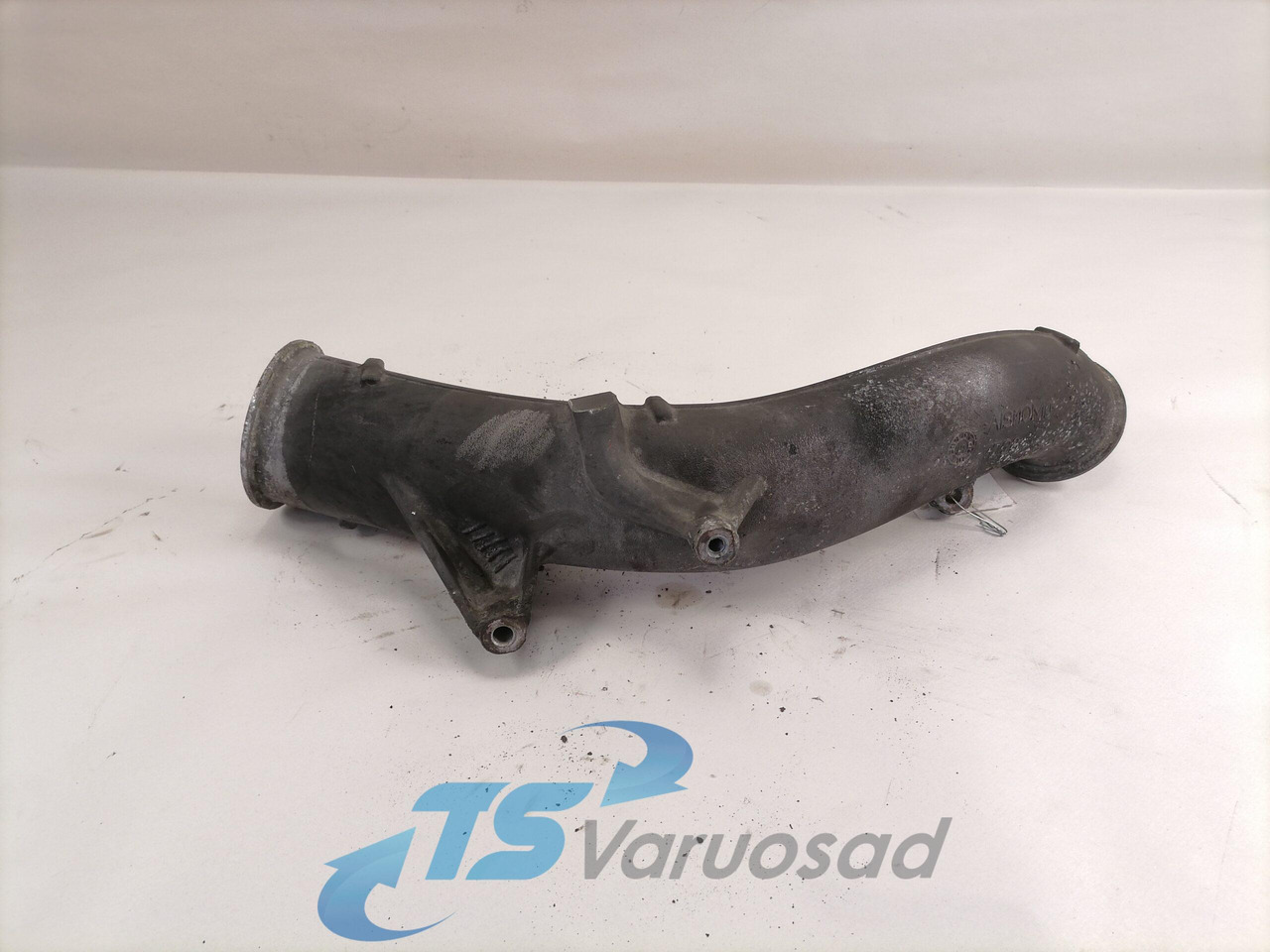 Scania intercooler pipe 1812885 - Sisejahutus - Veoauto: pilt 2 Scania intercooler pipe 1812885 - Sisejahutus - Veoauto: pilt 2