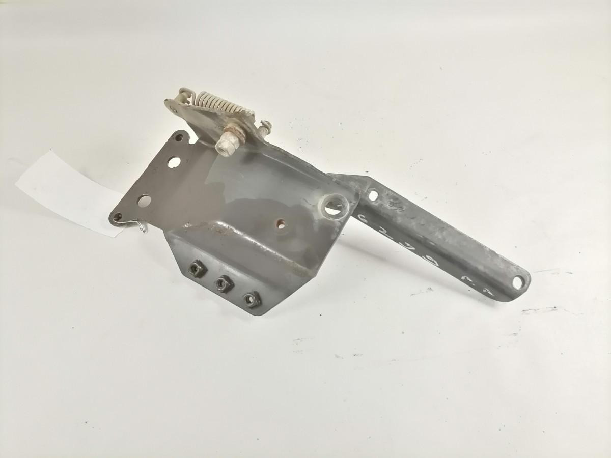 Scania lower grille carrier hinge 1785548 - Võre - Veoauto: pilt 4 Scania lower grille carrier hinge 1785548 - Võre - Veoauto: pilt 4