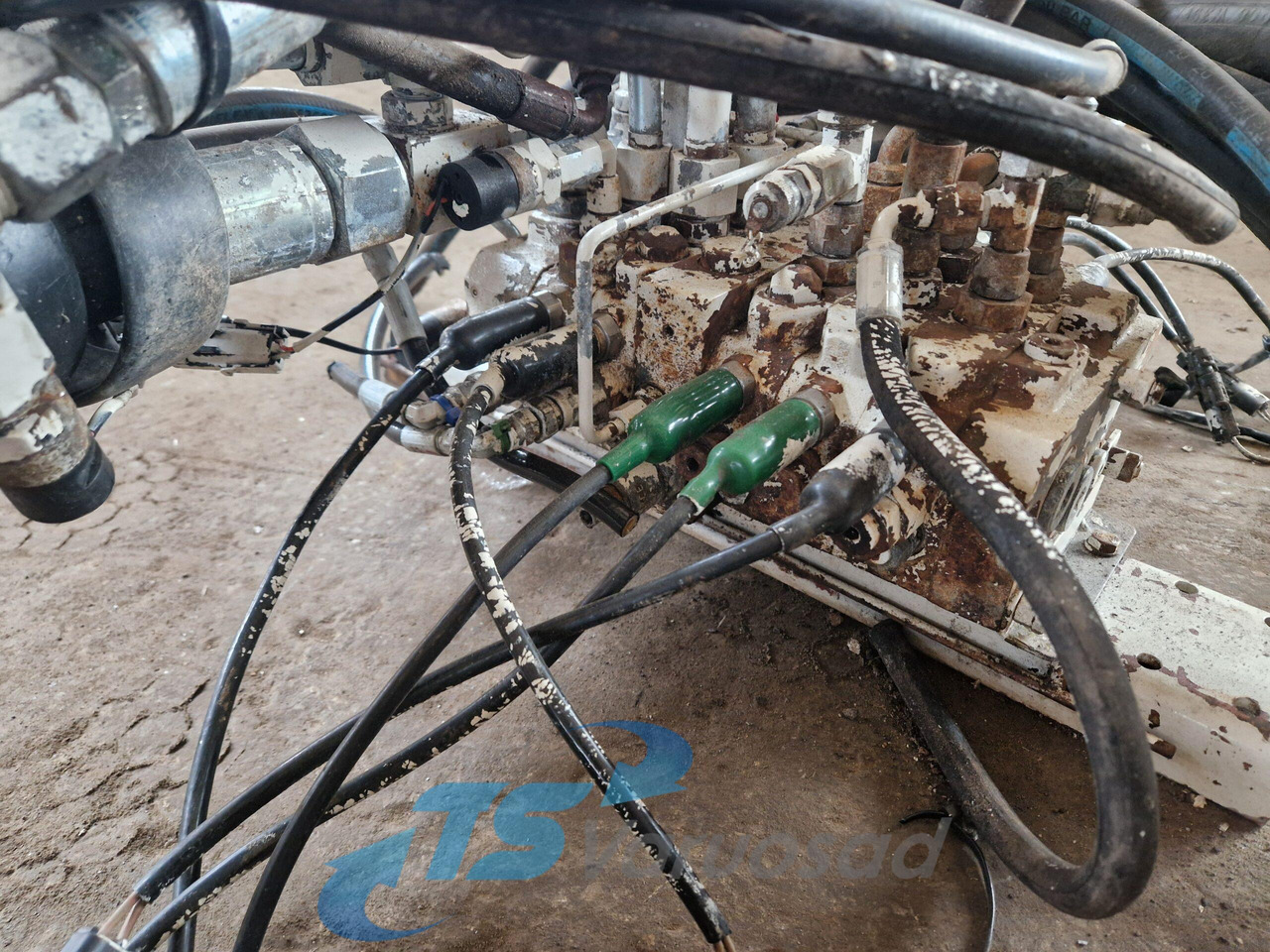 Universaalne Hydraulic control VAL36140005071 - Hüdraulika - Veoauto: pilt 1 Universaalne Hydraulic control VAL36140005071 - Hüdraulika - Veoauto: pilt 1