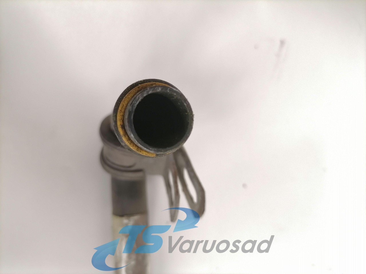 Volvo A/C pipe 20498305 - Soojendus/ Ventilatsioon - Veoauto: pilt 3 Volvo A/C pipe 20498305 - Soojendus/ Ventilatsioon - Veoauto: pilt 3