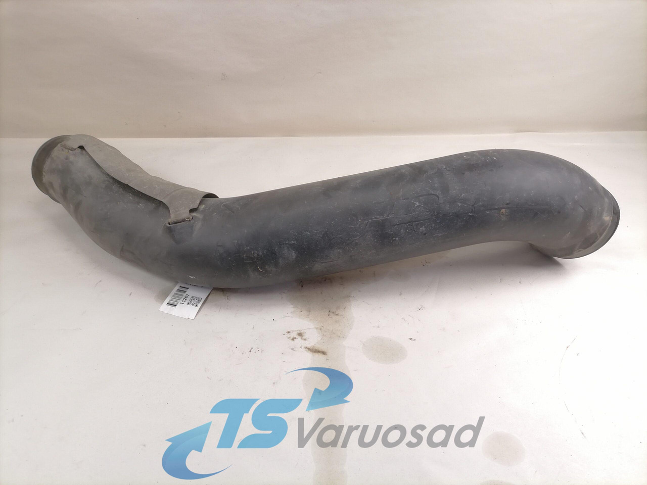 Volvo Air intake 3183830 - Sisselaskesüsteem - Veoauto: pilt 2 Volvo Air intake 3183830 - Sisselaskesüsteem - Veoauto: pilt 2