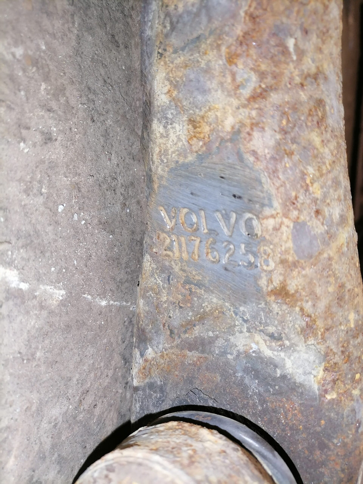 Volvo Anti-roll bar 21176258 - Stabilisaator - Veoauto: pilt 2 Volvo Anti-roll bar 21176258 - Stabilisaator - Veoauto: pilt 2